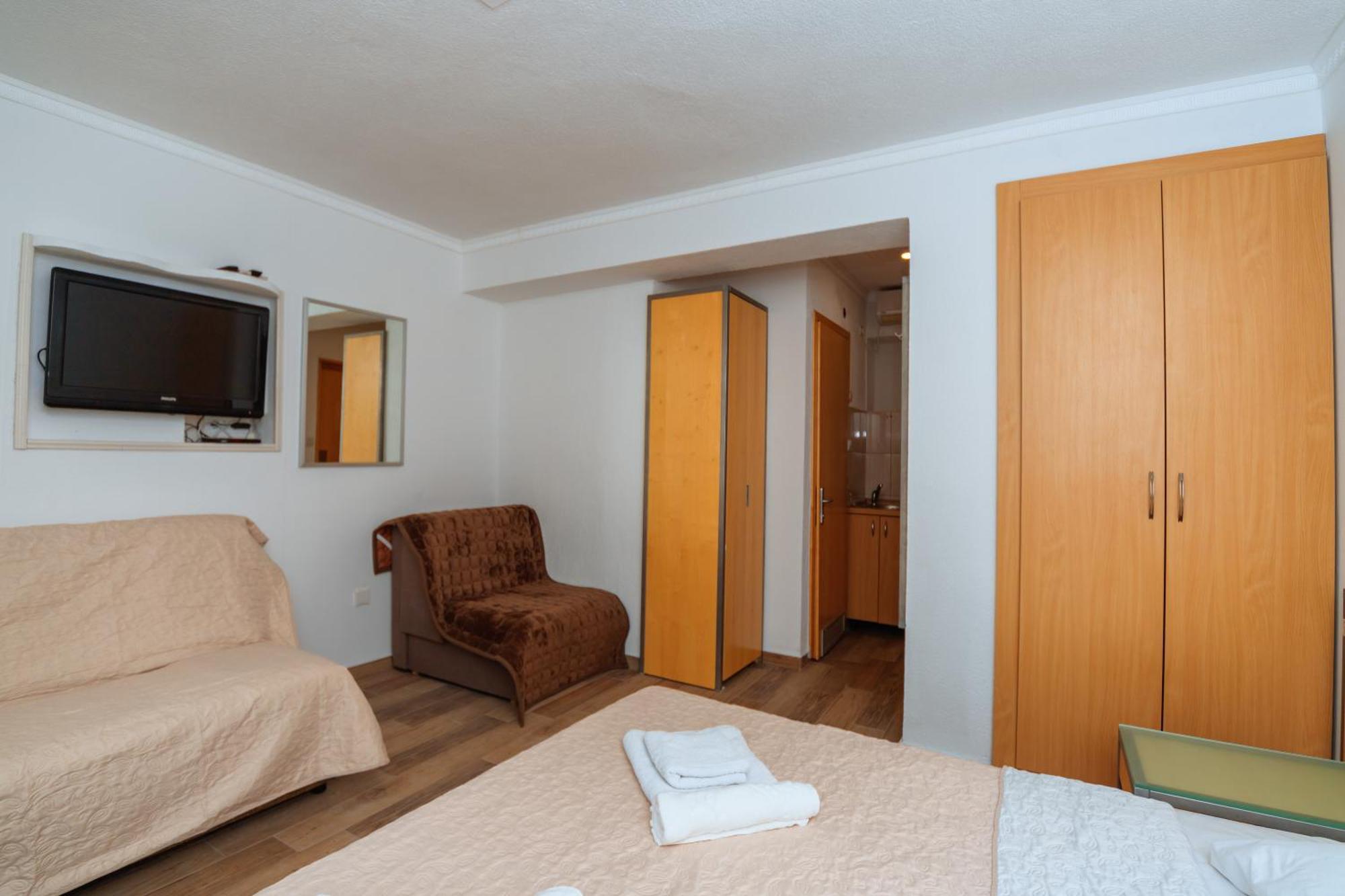 Hotel Savojo Petrovac Номер фото